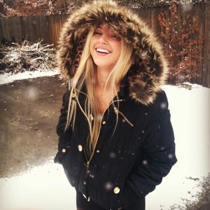 Meet your Posher, Jade